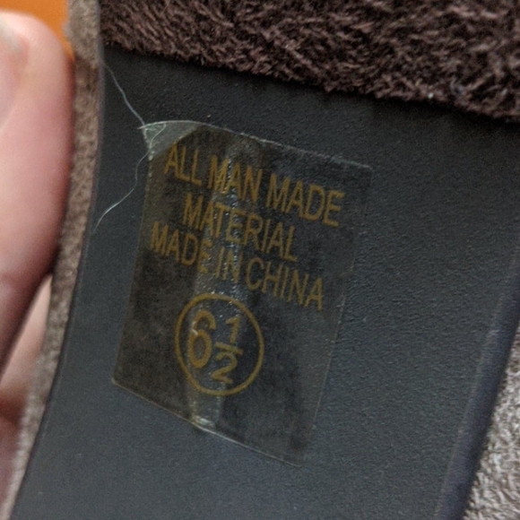 NWOT brown suede over knee boots - Picture 4 of 7